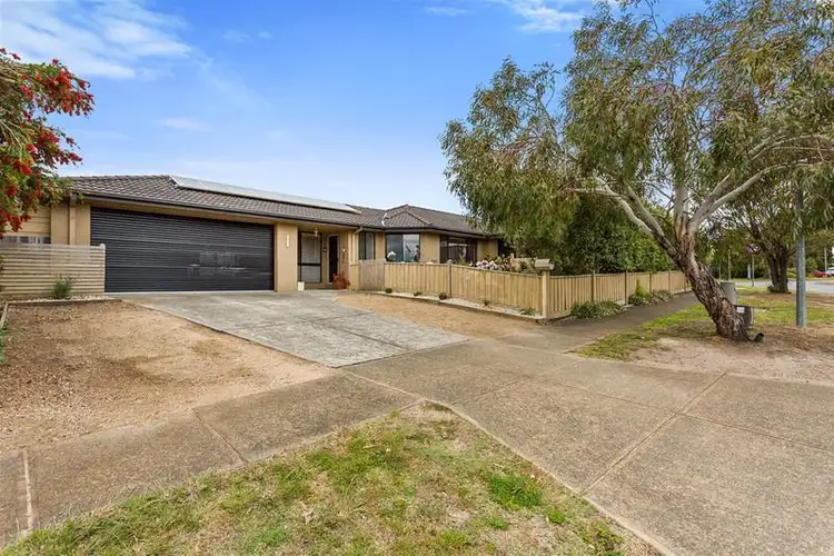 1 Petalnina Close, Somerville VIC 3912