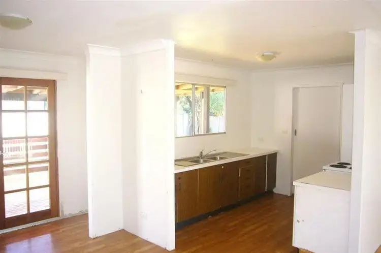 Fifth view of Homely house listing, 2 Louise Close, Coffs Harbour NSW 2450