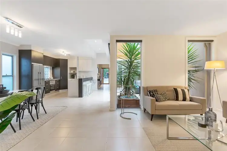 23A Wattlebury Road, Lower Mitcham SA 5062