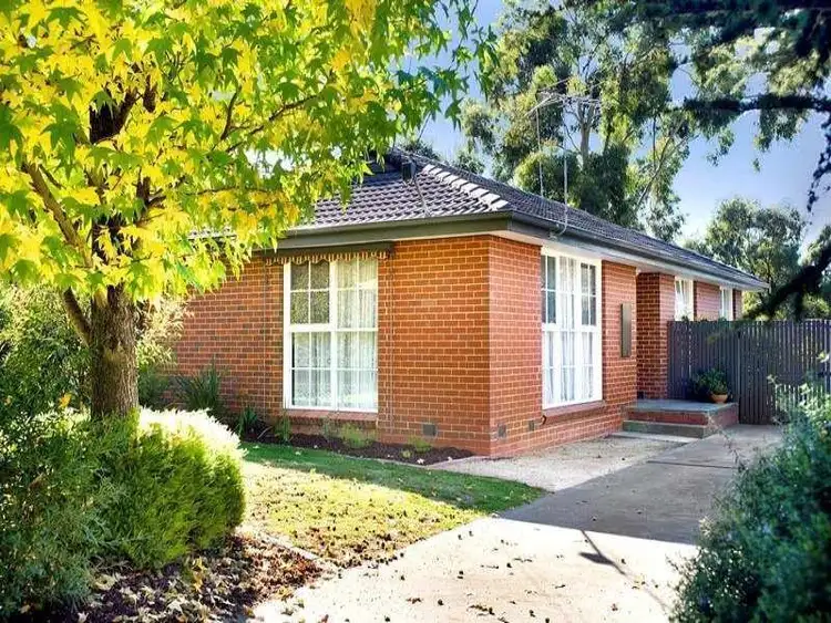 29 Illawara Crescent, Bayswater North VIC 3153