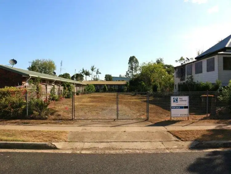 32 Churchill Street, Maryborough QLD 4650
