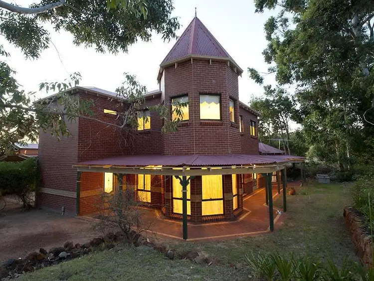 Main view of Homely house listing, 2 Warfield Place, Martin WA 6110