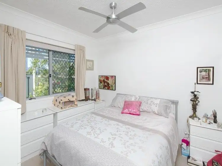 Fourth view of Homely unit listing, 10/52 Queen Street, Southport QLD 4215