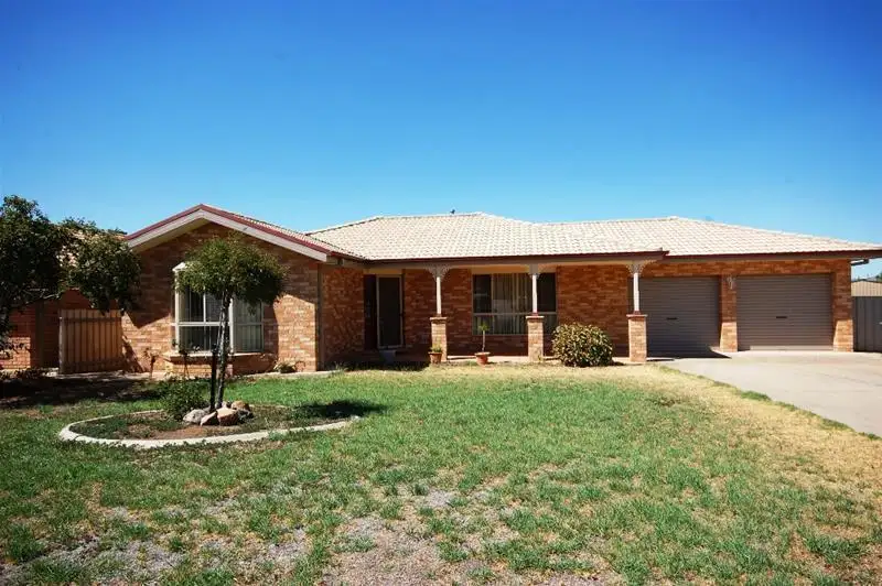 Main view of Homely house listing, 7 Wonkana Road, Glenfield Park NSW 2650