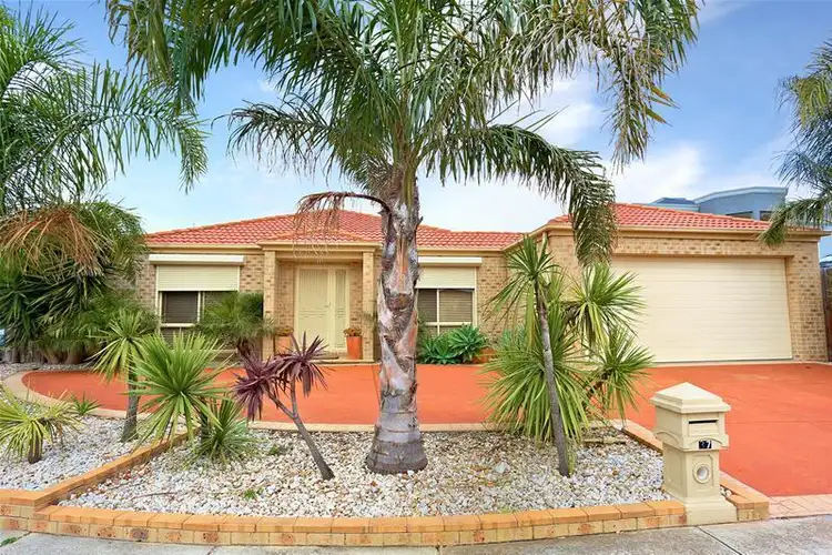 37 Taylors Hill Boulevard, Taylors Hill VIC 3037