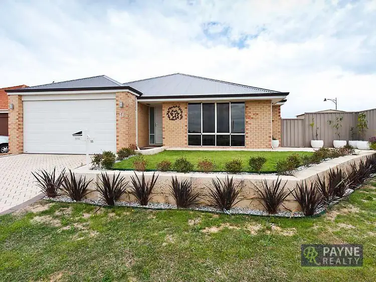 18 Swanbourne Avenue, Secret Harbour WA 6173