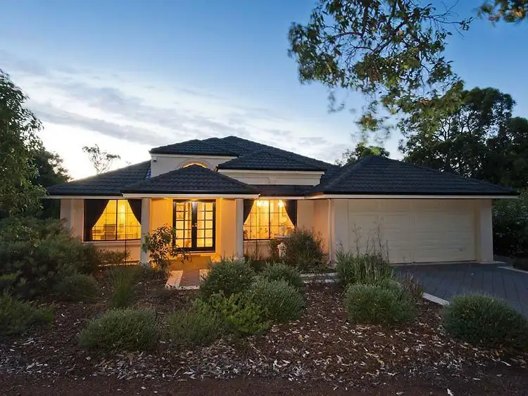 19 Frances Gregory Drive, Bedfordale WA 6112
