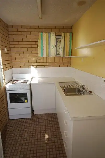 Third view of Homely unit listing, 2/7 Goonawarra Drive, Mooloolaba QLD 4557