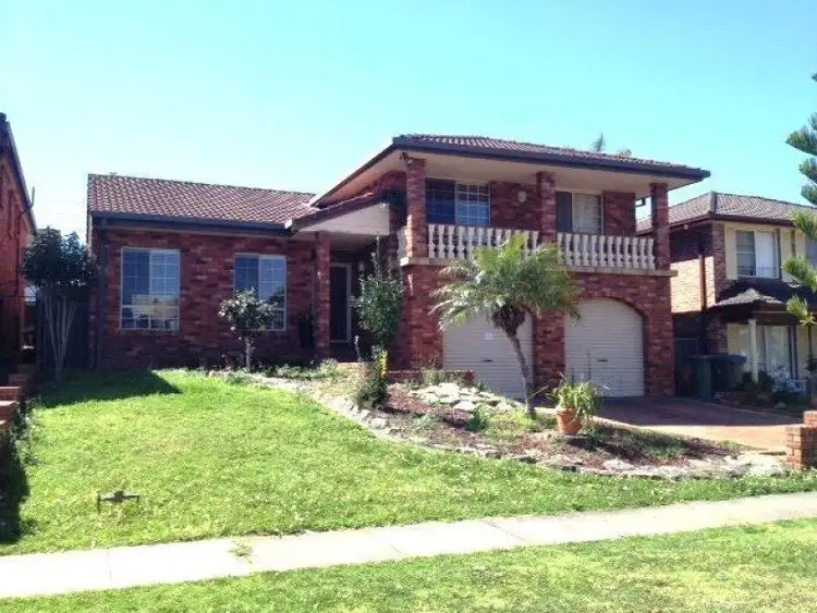 5 Kingfisher Avenue, Bossley Park NSW 2176
