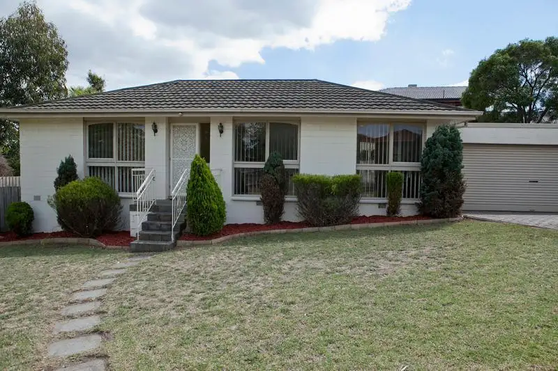 Main view of Homely house listing, 5 Haite Court, Endeavour Hills VIC 3802
