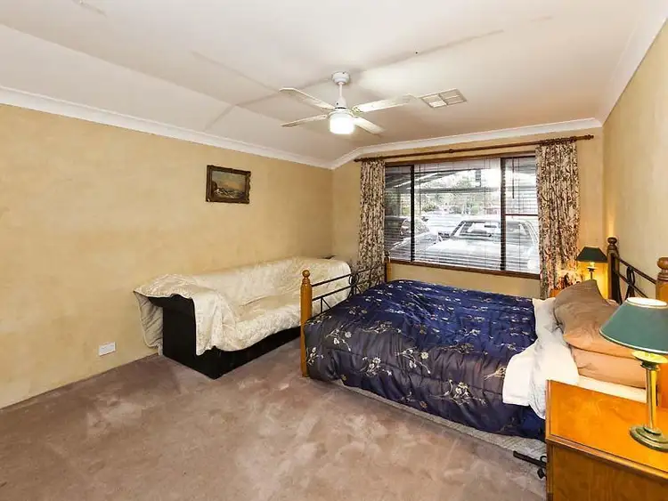 Seventh view of Homely house listing, 27 Inverness Circle, Camillo WA 6111