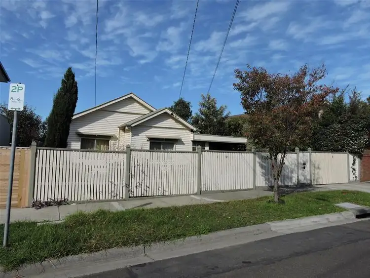 14 Day Street, Dandenong VIC 3175