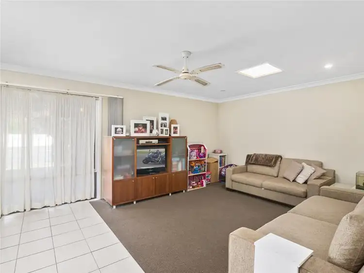 Third view of Homely semi-detached listing, 2/107 Mountain View Avenue, Miami QLD 4220