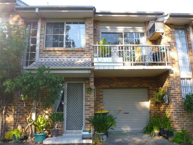 Main view of Homely unit listing, 2/2 Bent Street, Batemans Bay NSW 2536