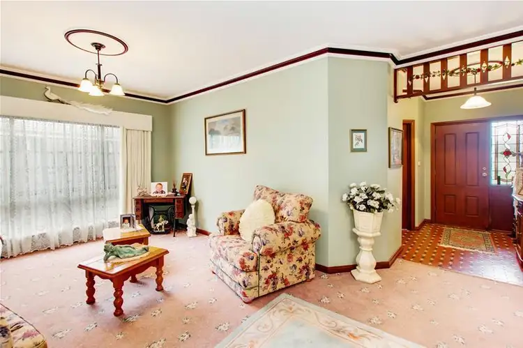 Second view of Homely house listing, 5 Middlebrook Court, Woodcroft SA 5162