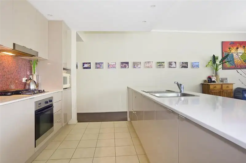 Main view of Homely unit listing, 10B/31-37 Pacific Parade, Dee Why NSW 2099