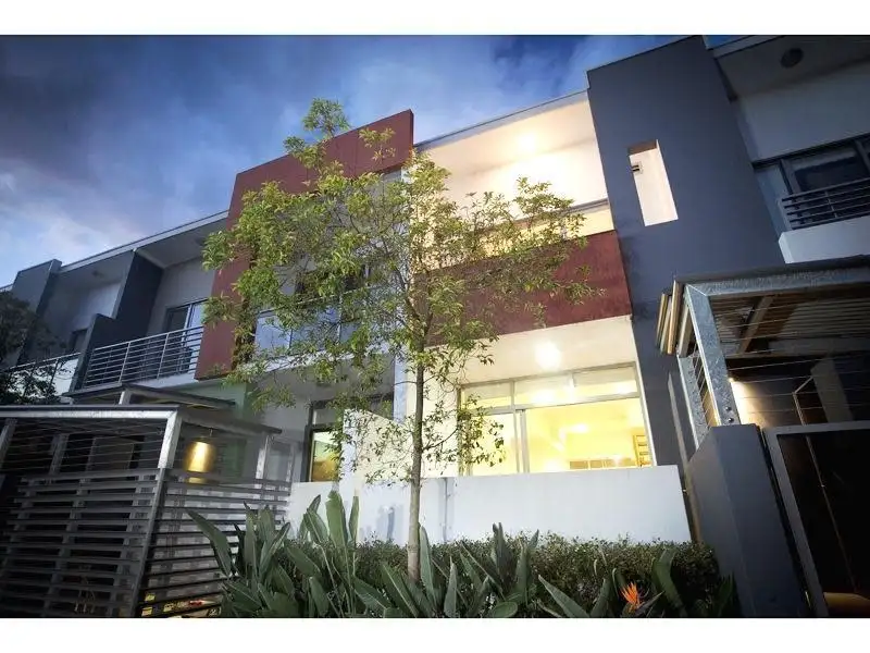 Main view of Homely townhouse listing, 05/20 Anthony Street, West End QLD 4101