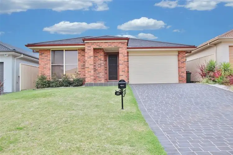 32 Bradley Drive, Harrington Park NSW 2567