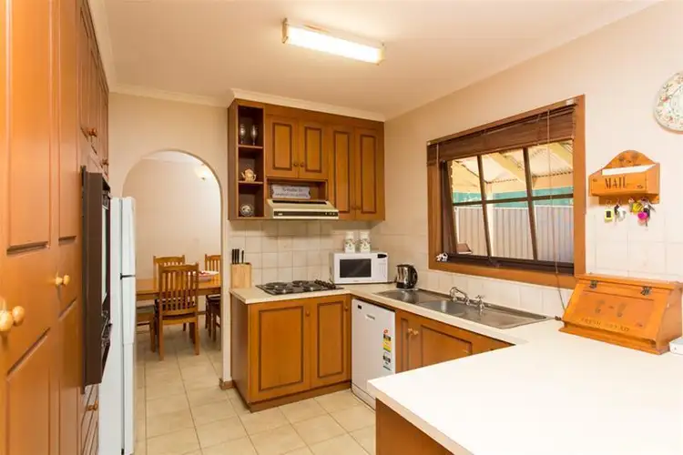 Fifth view of Homely house listing, 5 Montrose Court, Mildura VIC 3500