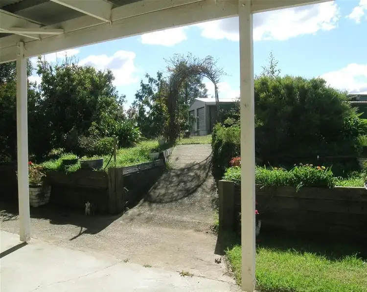 Fifth view of Homely house listing, 17 Cusack Place, Yass NSW 2582