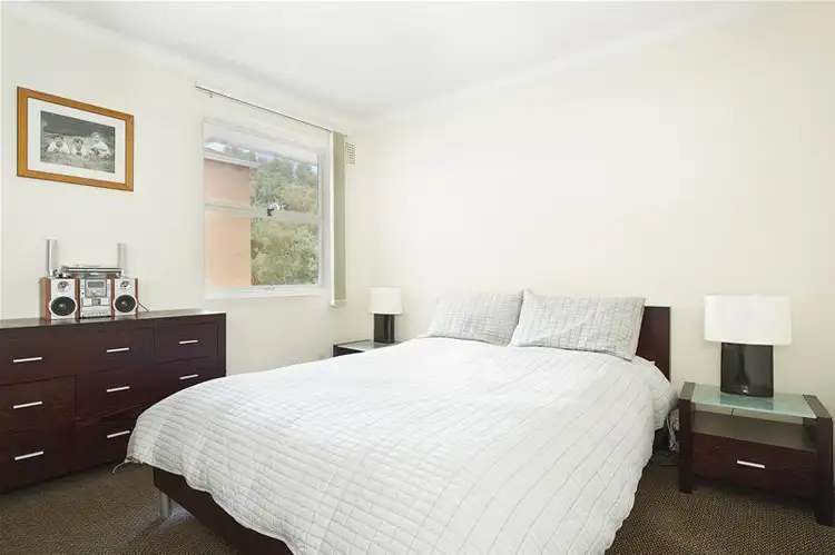 Fourth view of Homely unit listing, 4/5 Grafton Crescent, Dee Why NSW 2099