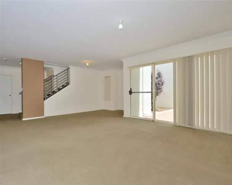 Seventh view of Homely townhouse listing, 2/61 Aquaviva Circle, Viveash WA 6056