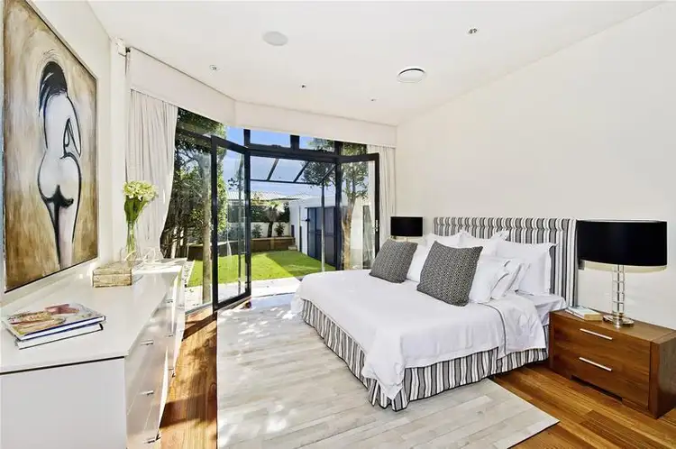 Sixth view of Homely semi-detached listing, 2/4 Etham Avenue, Darling Point NSW 2027