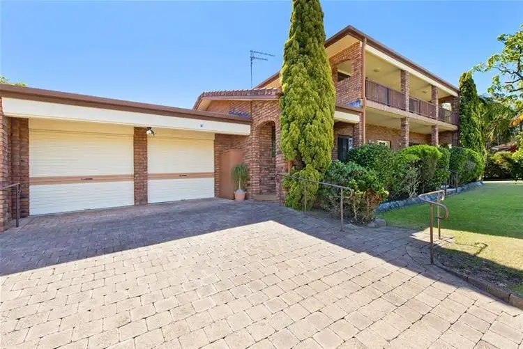 16 Peach Grove, Laurieton NSW 2443
