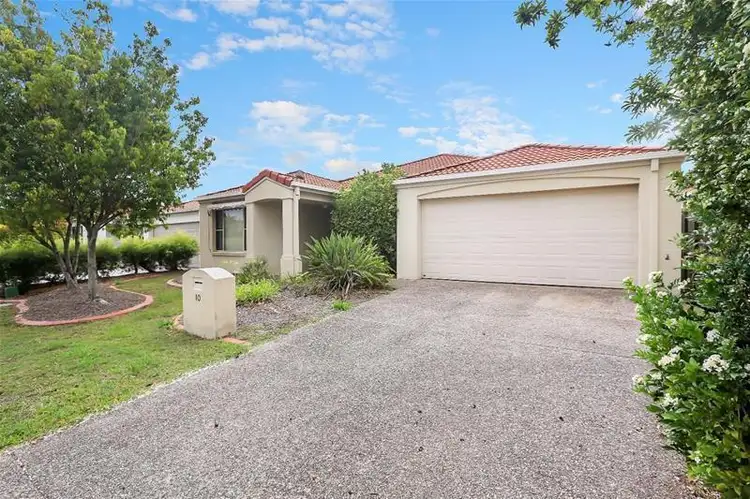 10 Oxbridge Chase, Arundel QLD 4214