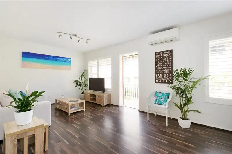 Main view of Homely unit listing, 20/75 Pacific Parade, Dee Why NSW 2099