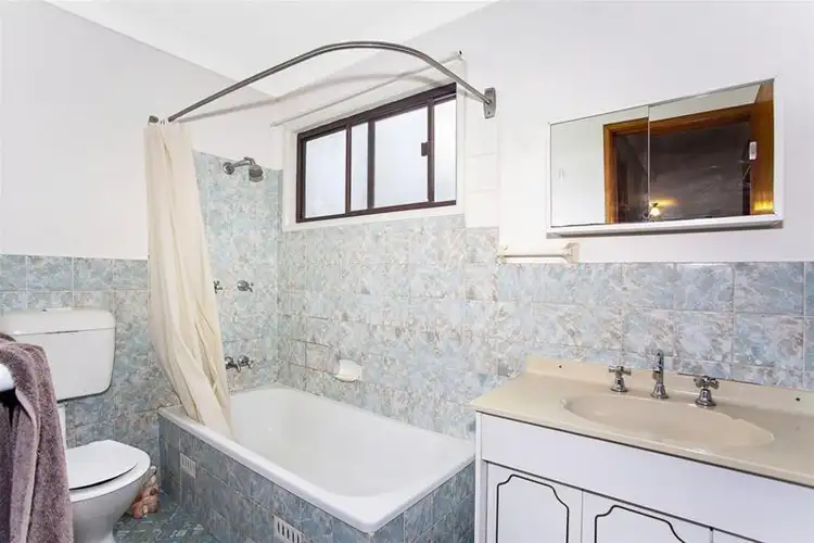 Fifth view of Homely house listing, 4 Merrendale Avenue, Gorokan NSW 2263
