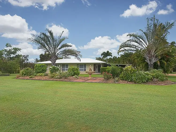 Second view of Homely house listing, 220 Kelso Drive, Kelso QLD 4815