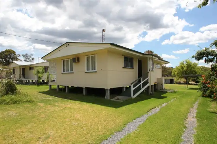 88 Barawell Street, Wallangarra QLD 4383