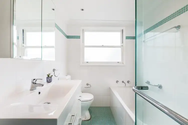 Fifth view of Homely unit listing, 8/2 Tambourine Bay Road, Lane Cove NSW 2066