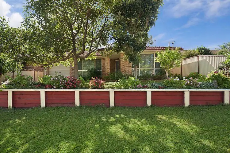 34 Leumeah Avenue, Chain Valley Bay NSW 2259