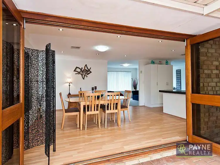 33 Trafalgar Gardens, Port Kennedy WA 6172