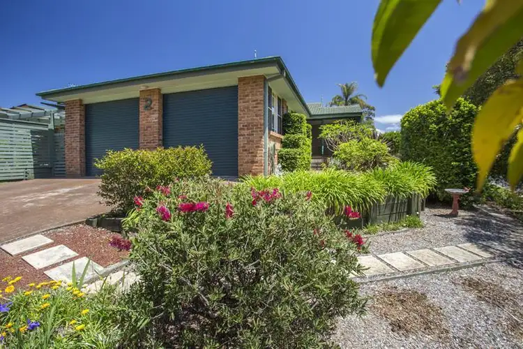 2 Oxley Place, Sunshine Bay NSW 2536