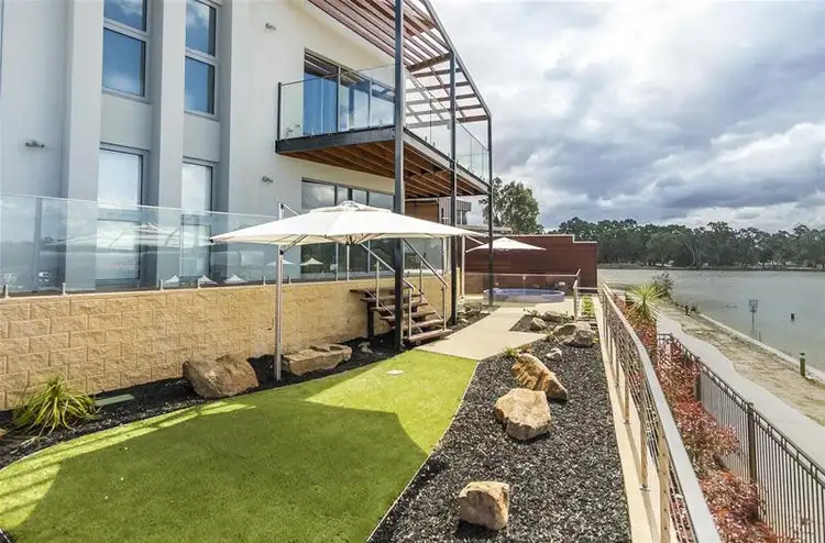 Second view of Homely house listing, 8 Waterside Way, Mildura VIC 3500