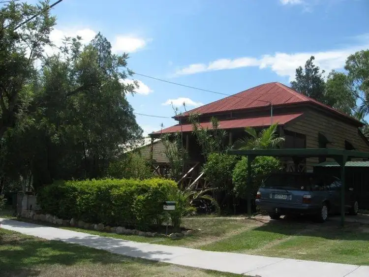 35 Brisbane Road, Redbank QLD 4301