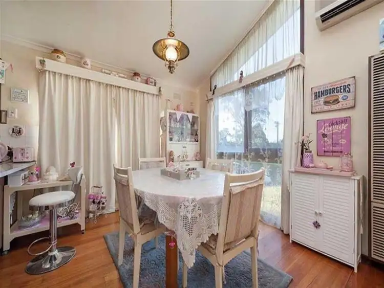 Sixth view of Homely house listing, 1 Fraser Court, Sunbury VIC 3429