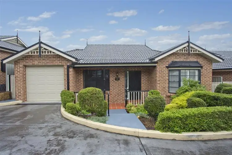 Main view of Homely unit listing, 2/28 Queens Road, New Lambton NSW 2305