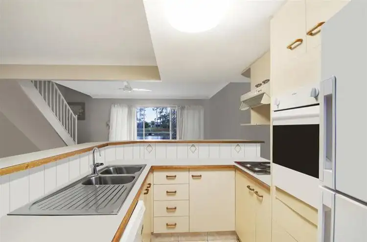 Sixth view of Homely townhouse listing, 46/2 Coolgardie Street, Elanora QLD 4221