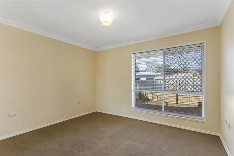 Fourth view of Homely unit listing, 210/15 Lorraine Avenue, Berkeley Vale NSW 2261