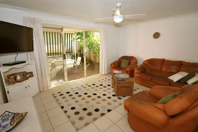 Third view of Homely townhouse listing, 1/160 Bruce Street, Cooks Hill NSW 2300