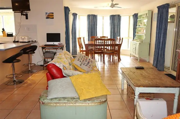 Fifth view of Homely house listing, 4 Stretton Court, Yass NSW 2582