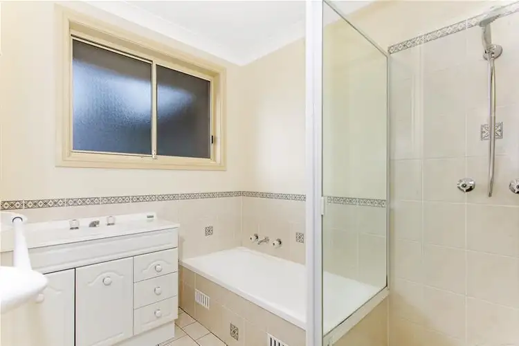 Fifth view of Homely villa listing, 21/1 Hillview Crescent, Tuggerah NSW 2259