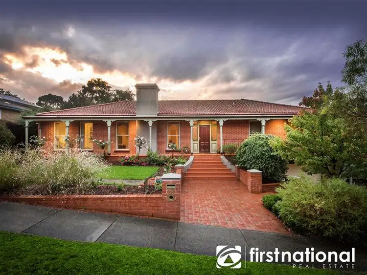 56 Royston Avenue, Berwick VIC 3806