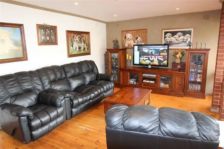 Second view of Homely house listing, 2 Summit Court, Para Hills SA 5096