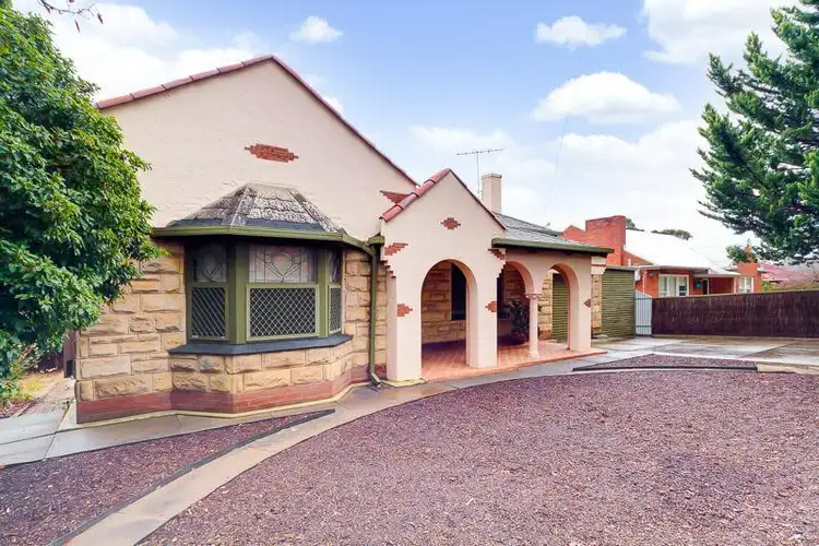 4 Dunkirk Avenue, Clapham SA 5062