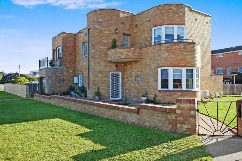 Main view of Homely house listing, 79 Parkway Avenue, Cooks Hill NSW 2300